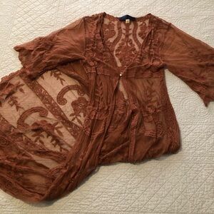 Long lace kimono cardigan. Size small.